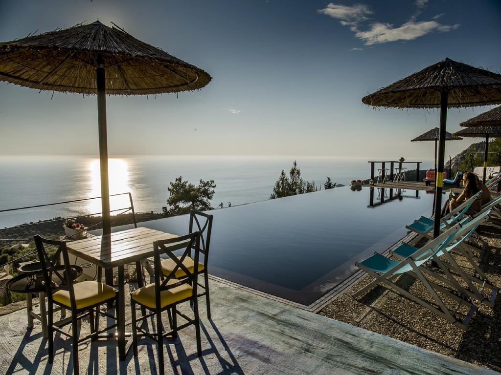Serenity Boutique Suites Athánion Exterior foto